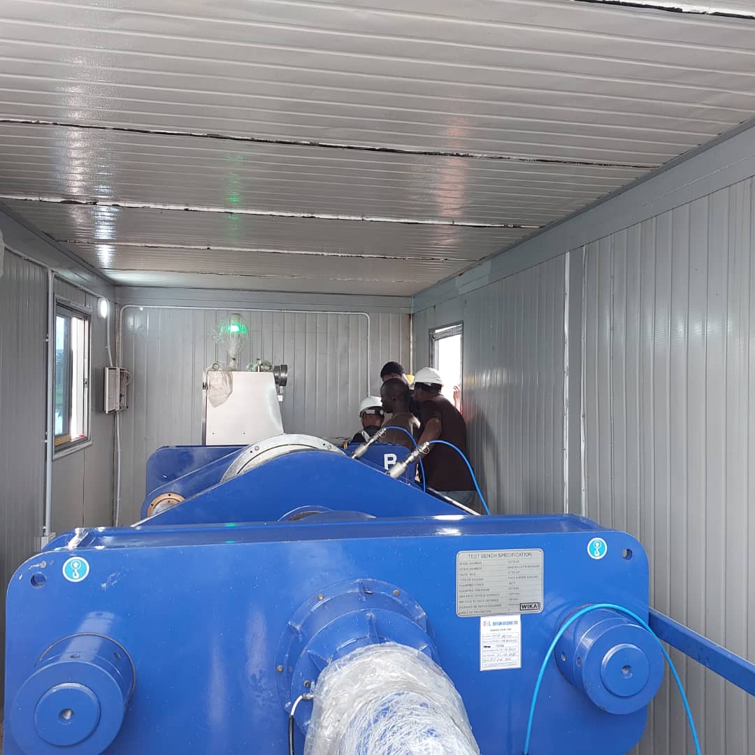 installation of test bench equipment housing